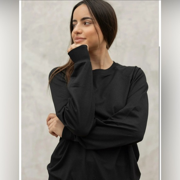 NWT Feat unisex large Black Roam Crew Neck long sleeve Shirt - Picture 1 of 8